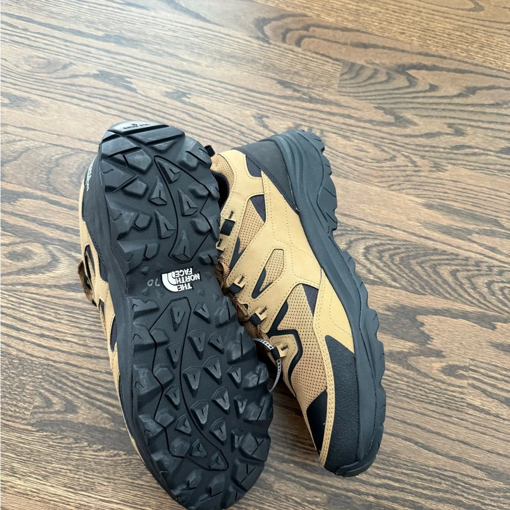The North Face Hedgehog hiking boot NWOB